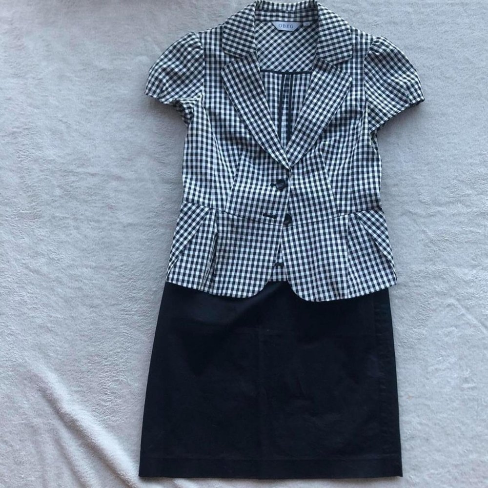 OBEG vintage professional puff sleeve, peplum, gingham blouse + pencil skirt set